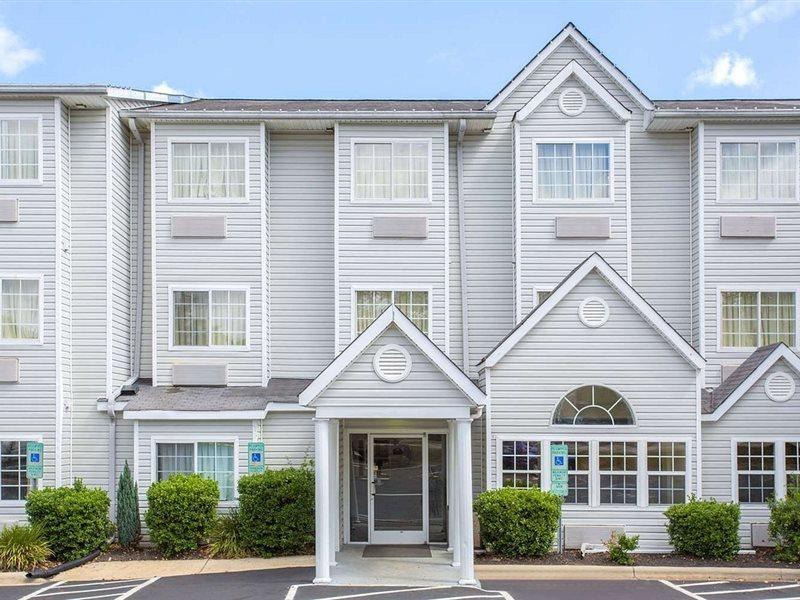 Microtel Inn & Suites By Wyndham Kannapolis/Concord Exterior photo